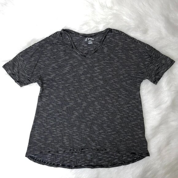 Old Navy & Art Class Tween Girls Tees Bundle - Size Large 10/12 - Picture 6 of 10